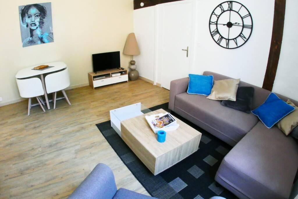 Coeur De Ville, Charmant 2 Pieces, Parking/Wifi ! Chartres Exterior foto